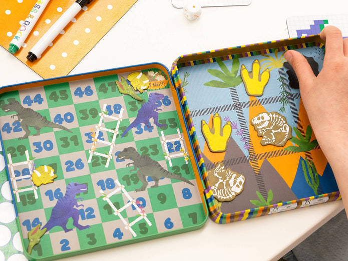 Magnetic Fun & Games Tin - Dinosaur